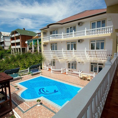 Лечебно-оздоровительный комплекс «Горный воздух» - Открытый бассейн у корпуса «Д»