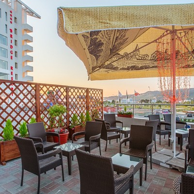 СПА отель "Bridge Resort" / "Бридж Резорт" - Фронт-бар "Курортный"