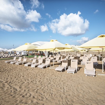 Отель "Beton Brut Resort" - Пляж