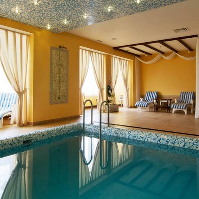 Гостинично-санаторный комплекс "Alex Resort & Spa Hotel" - Бассейн с пресной водой крытый