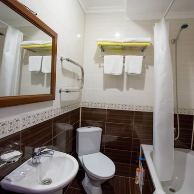 Лечебно-оздоровительный комплекс «Горный воздух» - 2-х местный 1-но комнатный Стандарт с балконом (вид на море)