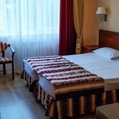 Лечебно-оздоровительный комплекс «Горный воздух» - 2-х местный 1-но комнатный номер без балкона в корп. А