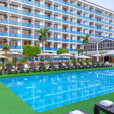 Гостиница Интер-Сухум - Бассейн