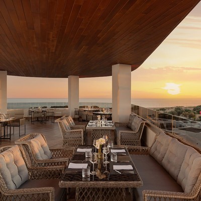 Fюnf Luxury Resort & SPA Hotel - Ресторан Айвазовский