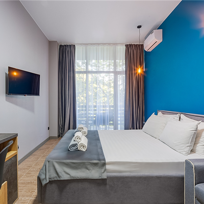 Bruni Loft Hotel - Standart с балконом