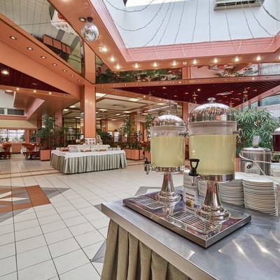 Пансионат с лечением "Заря" - Ресторан «Центральный»