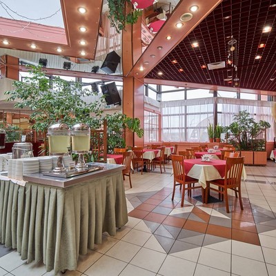 Пансионат с лечением "Заря" - Ресторан «Центральный»