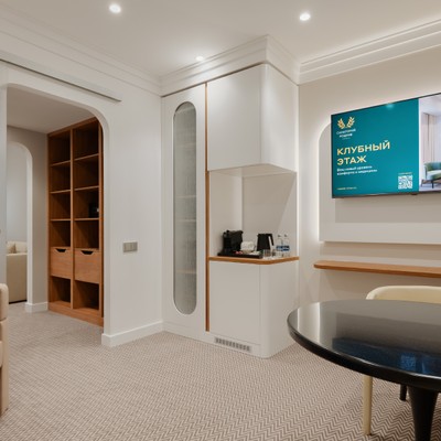 Санаторий "Родник" - Люкс (Клубный этаж)