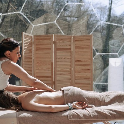 Глэмпинг Pine River 3* - Массажный кабинет