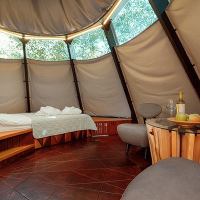 Глэмпинг Pine River 3* - Нео-Типи