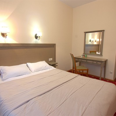 Санаторий "Елочки" ФГБУ "МФК Минфина Россия" - Люкс 2-местный 2-комнатный