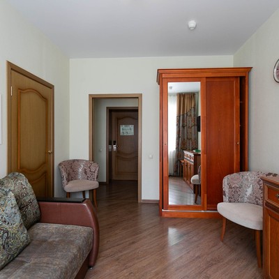 Санаторий "Елочки" ФГБУ "МФК Минфина Россия" - Люкс 2-местный 2-комнатный