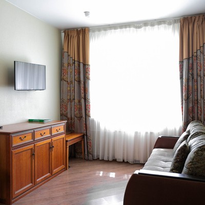 Санаторий "Елочки" ФГБУ "МФК Минфина Россия" - Люкс 2-местный 2-комнатный