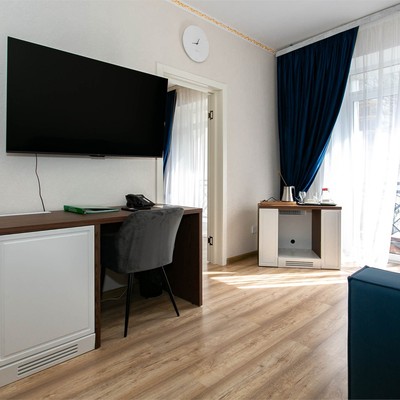 Санаторий "Елочки" ФГБУ "МФК Минфина Россия" - Люкс 2-местный 2-комнатный