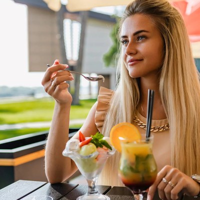 Загородный отель "Чайка" - Ресторан «Акватория»