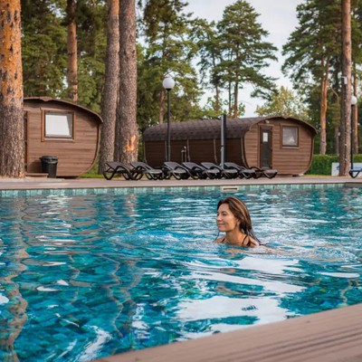 Загородный отель "Чайка" - Всесезонный подогреваемый бассейн