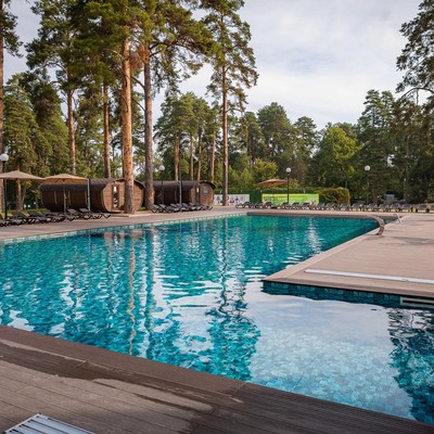 Загородный отель "Чайка" - Всесезонный подогреваемый бассейн