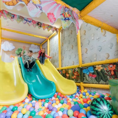 Кортъярд Марриотт Сочи Красная Поляна - Детский клуб Lafakids