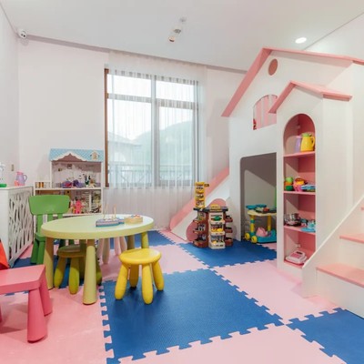 Кортъярд Марриотт Сочи Красная Поляна - Детский клуб Lafakids