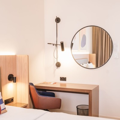 Кортъярд Марриотт Сочи Красная Поляна - Люкс Гранд с рабочим кабинетом