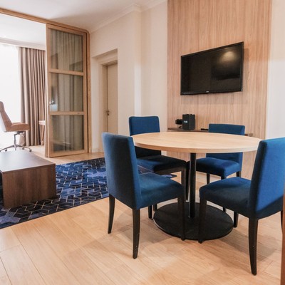 Кортъярд Марриотт Сочи Красная Поляна - Люкс Гранд с рабочим кабинетом