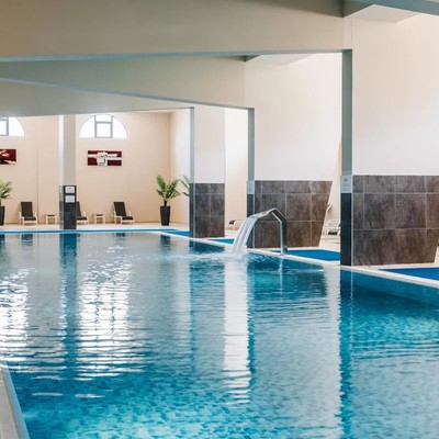 Отель Панорама by Mercure Красная Поляна - Бассейн комплекса Panorama Wellness & SPA