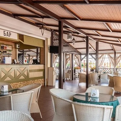 ALEAN FAMILY RESORT & SPA DOVILLE - Снек-бар "Бон Аппетит"
