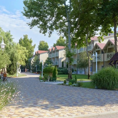 ALEAN FAMILY RESORT & SPA DOVILLE - Обложка
