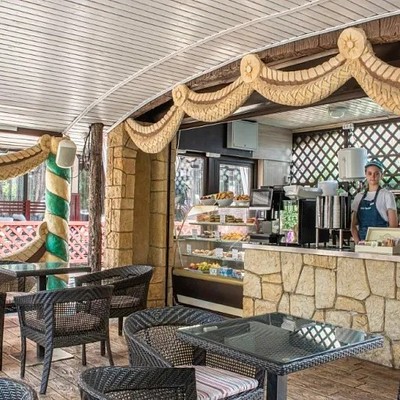 ALEAN FAMILY RESORT & SPA DOVILLE - Детское кафе "Карамелька"