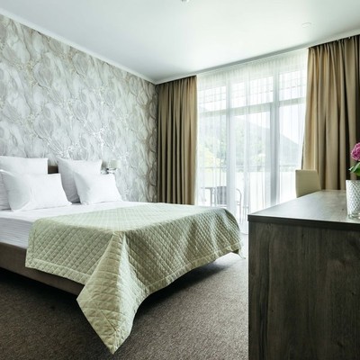 Amra Park Hotel & Spa - Апартаменты 2-местный 3-комнатный (с балконом, боковой вид на море)