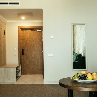 Amra Park Hotel & Spa - Апартаменты 2-местный 3-комнатный (с балконом, боковой вид на море)