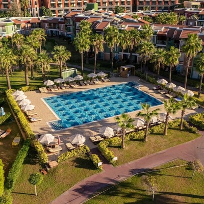 Megasaray Club Belek - Расслабляющий бассейн