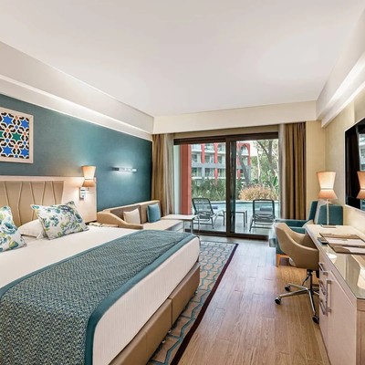Megasaray Club Belek - Deluxe Standard - Swim Up