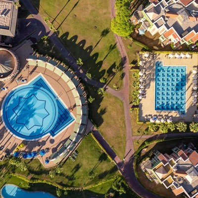 Megasaray Club Belek - Бирюзовый бассейн