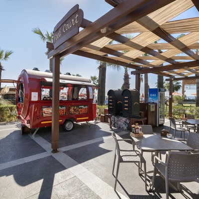 Megasaray Club Belek - Pool Food Court