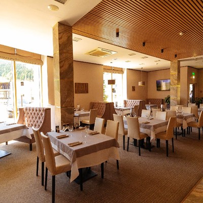 Отель Arkhyz Royal Resort & SPA - Ресторан "Грийзаль"