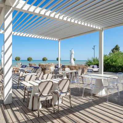 Отель Рассветы Закаты - Ресторан средиземноморской кухни "La Plage"