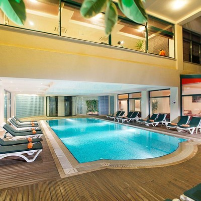 Justiniano club Alanya - Крытый бассейн в СПА центре