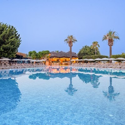 Justiniano club Alanya - Открытый бассейн