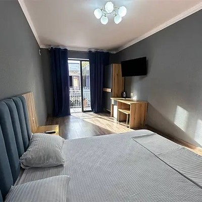 Амза Сухум Отель - Евро Люкс семейный 2-местный, 1-комнатный с удобствами